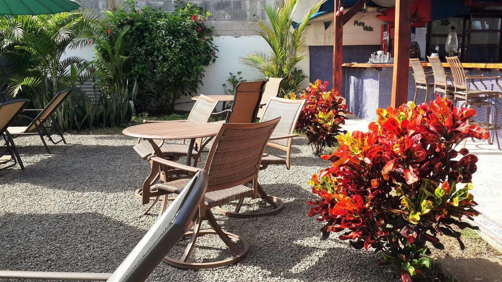Hotel South Beach - Beachfront Jacó Екстериор снимка