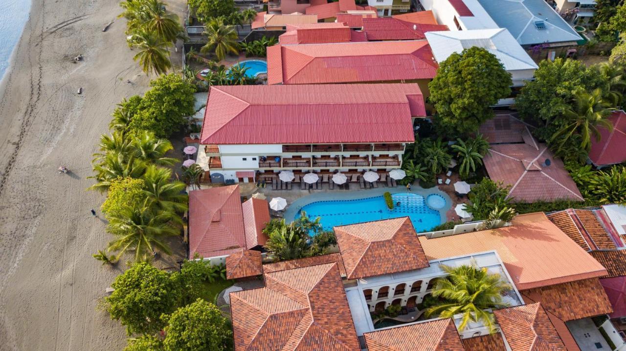 Hotel South Beach - Beachfront Jacó Екстериор снимка